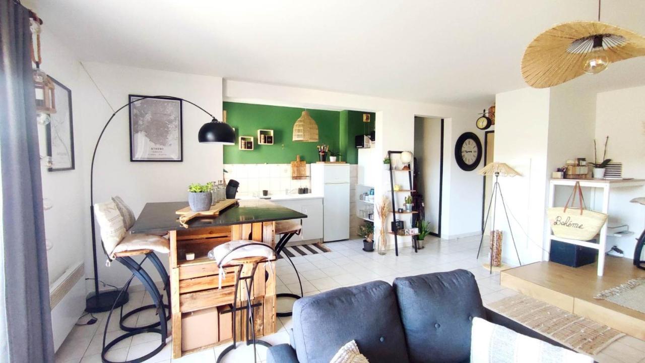 Apartamento Un Nid D'Amour Ruoms Exterior foto
